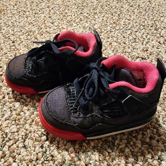 Jordan Other - Baby Jordan's Black and Pink, Size 6C